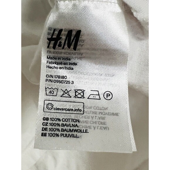 H&M Divided White Honesty & Respect Cropped Short Sleeve T Shirt Size Medium - Picture 4 of 4